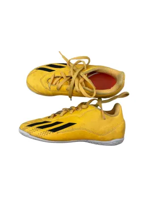 Adidas Soccer Shoes 7Y (EU32)