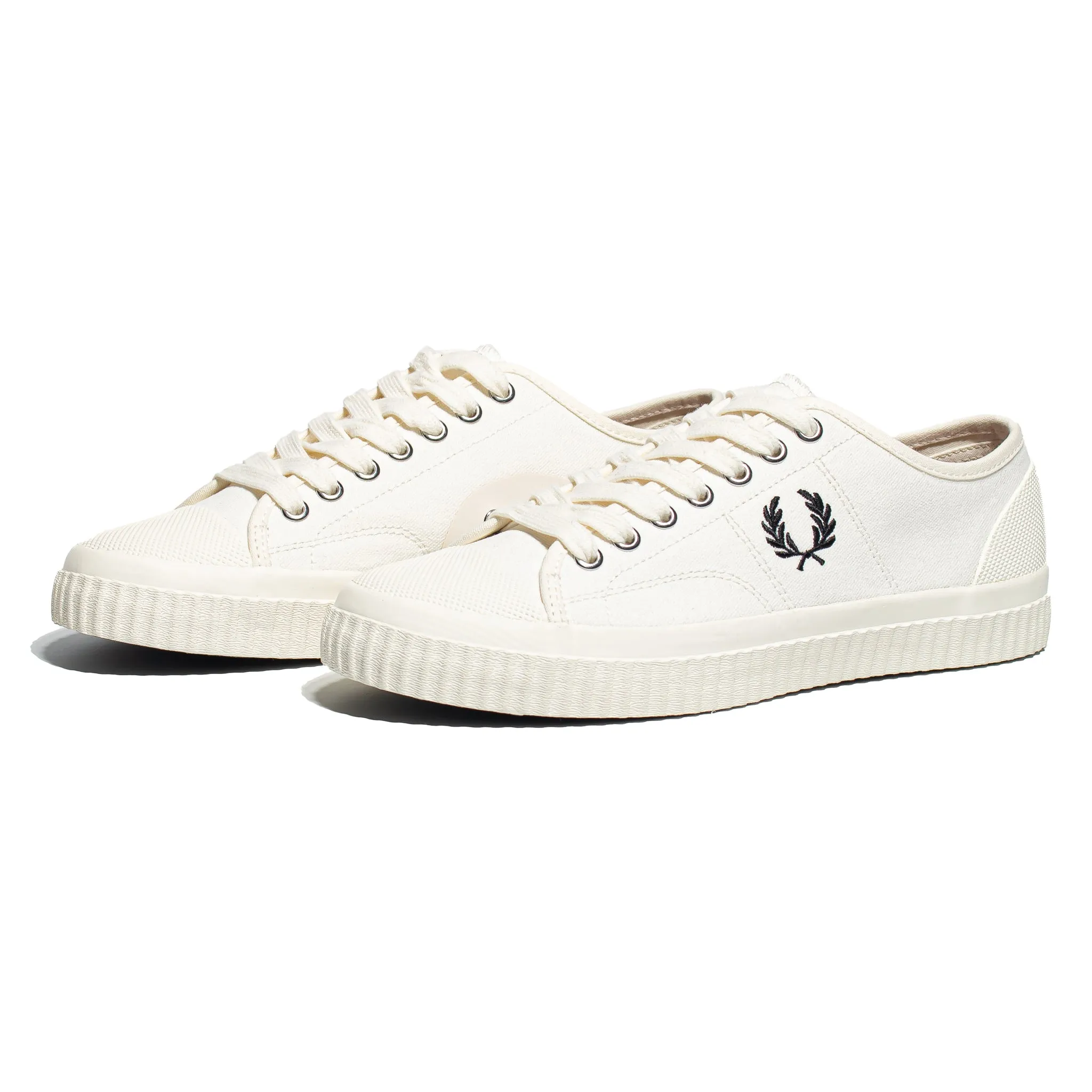 Fred Perry Hughes Low Canvas Light Ecru