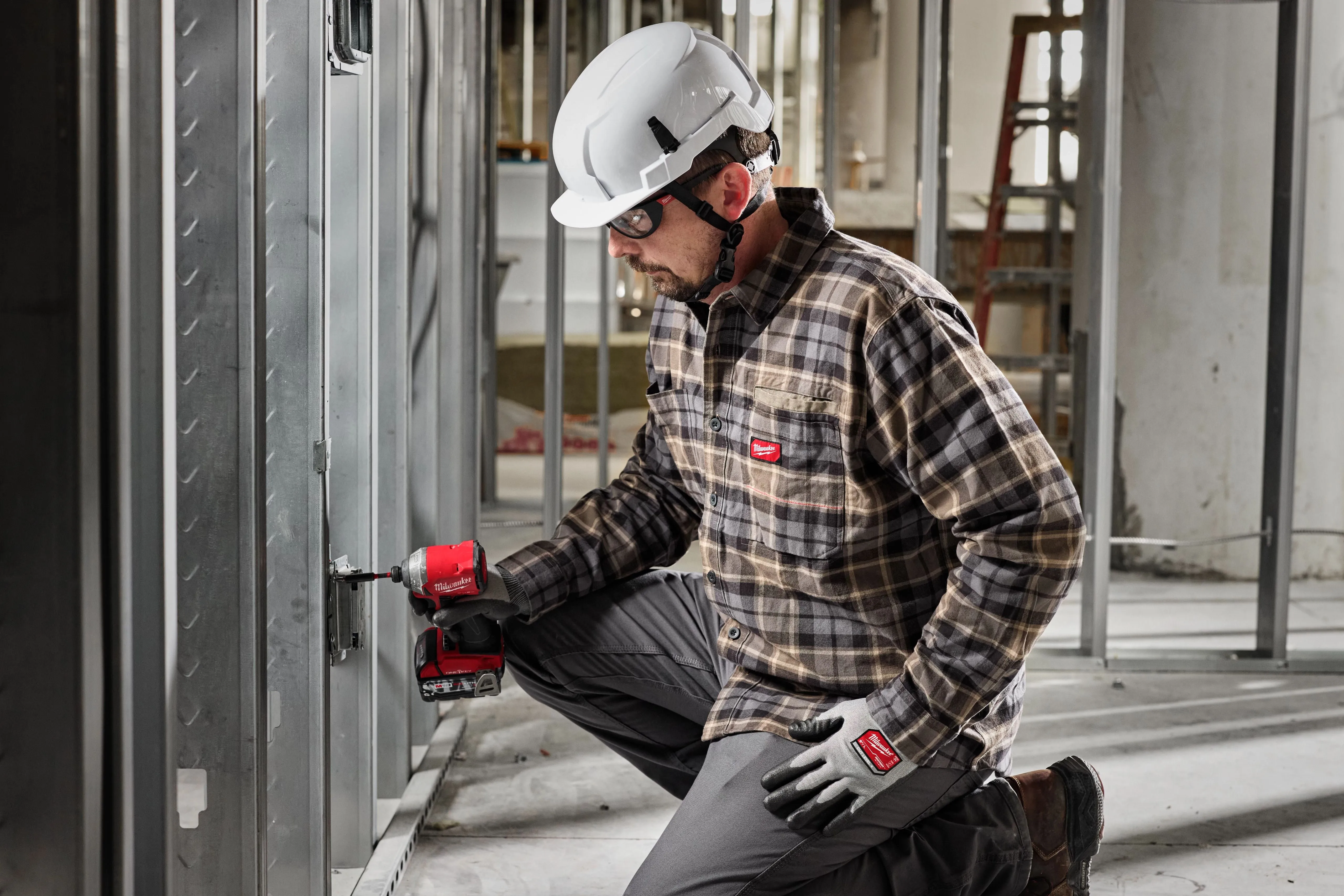 Long-Sleeved Shirt - Milwaukee GRIDIRON™ Flannel Shirt, M551