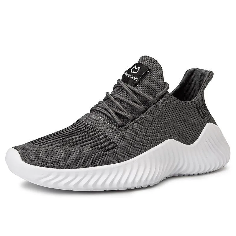 New flying sneakers men's plus-size casual lightweight breathable running shoes