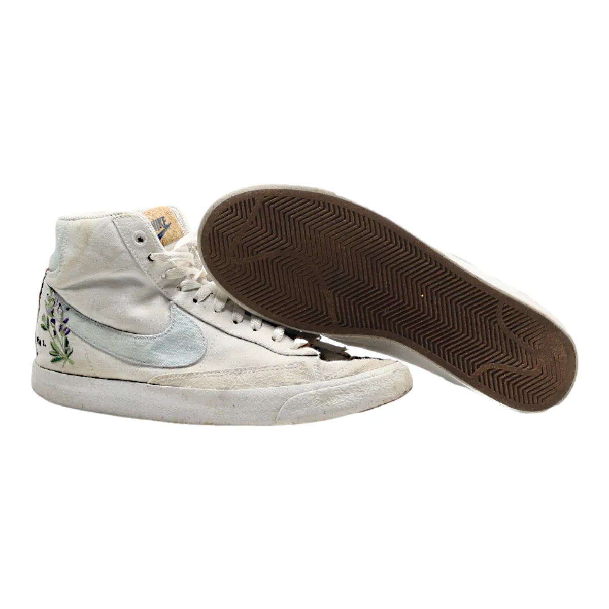 NIKE Blazer Mid 77 High Top Trainers White Canvas Womens UK 6